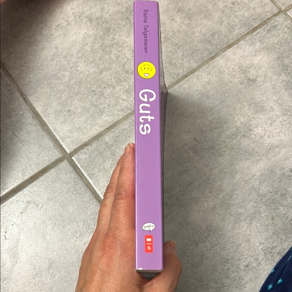 Guts by Raina Telgemeier - Picture 8 of 13